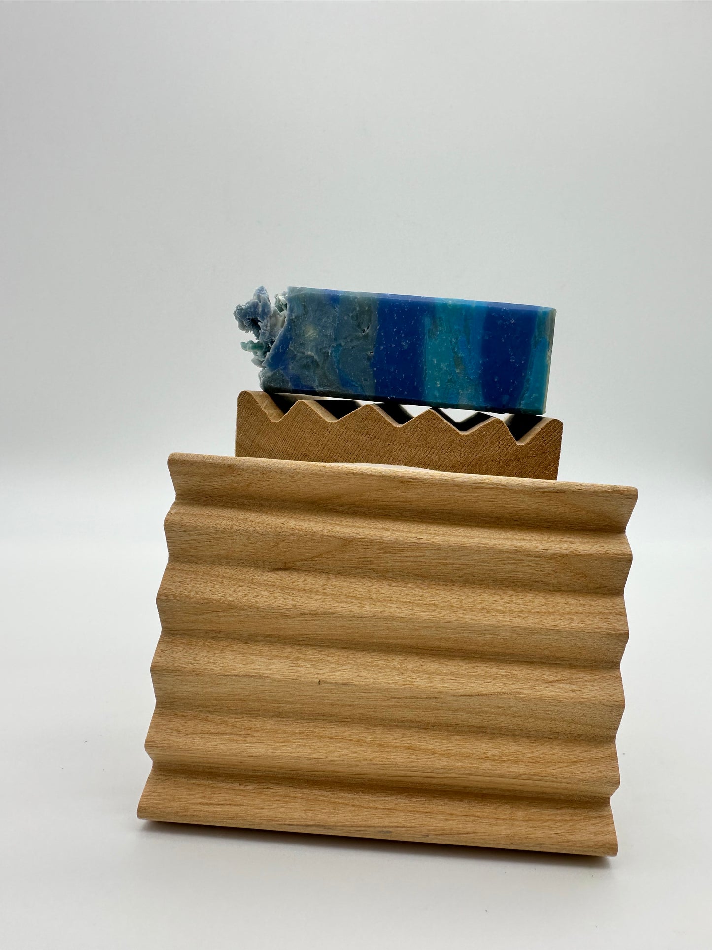 Elevate Lifted Soap Dish 4 inch